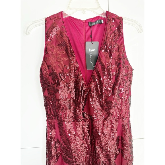 Miss Ord Red Sequin Formal Gown Size XL Full Length Front Slit Prom Wedding NWT - Picture 2 of 11